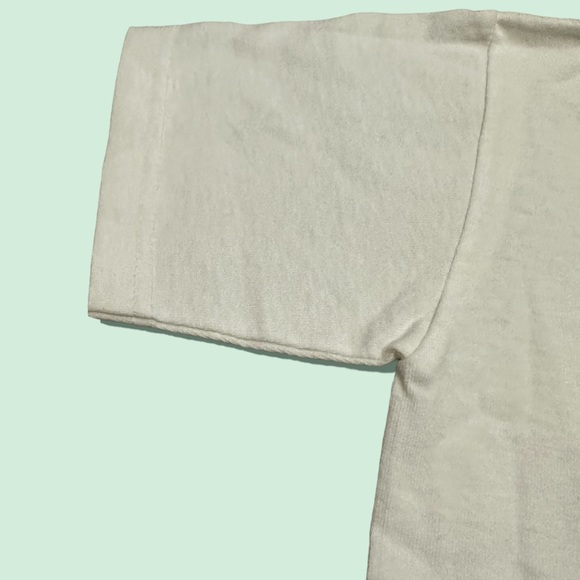 NWT Disney Store Mickey Mouse White Red Short Sleeve Tee Shirt Sz 2-3 XXS - Picture 6 of 7